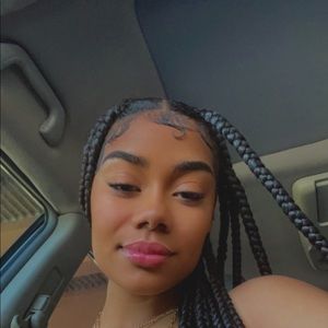 Meet your Posher, Nailah